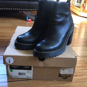 Dr Martens Magdalena Black Boos Size 8